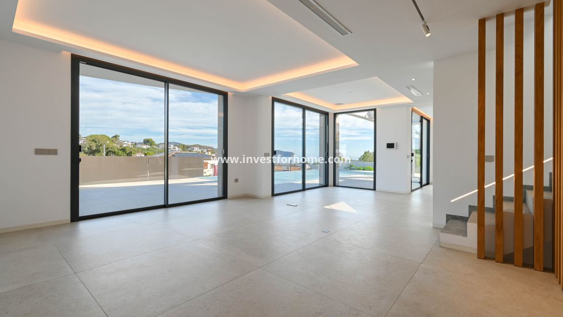 Nybyggnad - Villa - Benissa