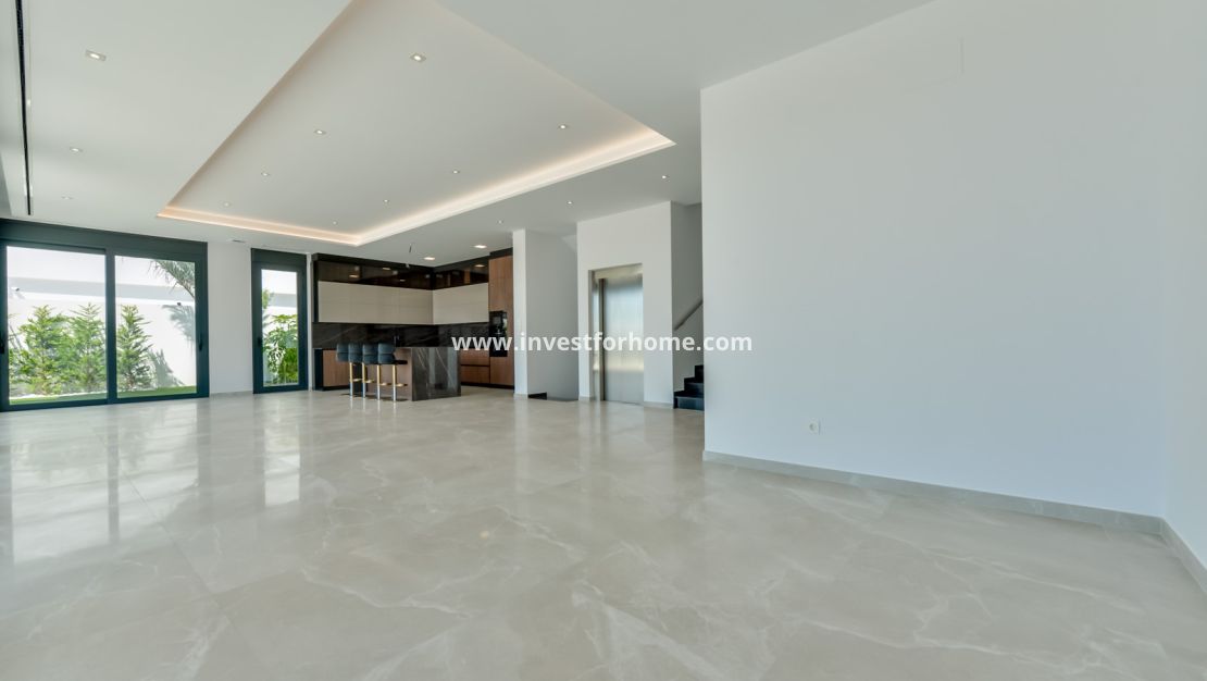 Nybyggnad - Villa - Finestrat