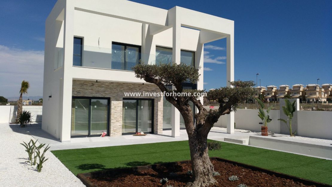 Nybyggnad - Villa - La Marina