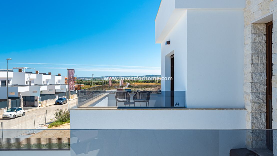 Nybyggnad - Villa - Orihuela Costa - Vistabella Golf