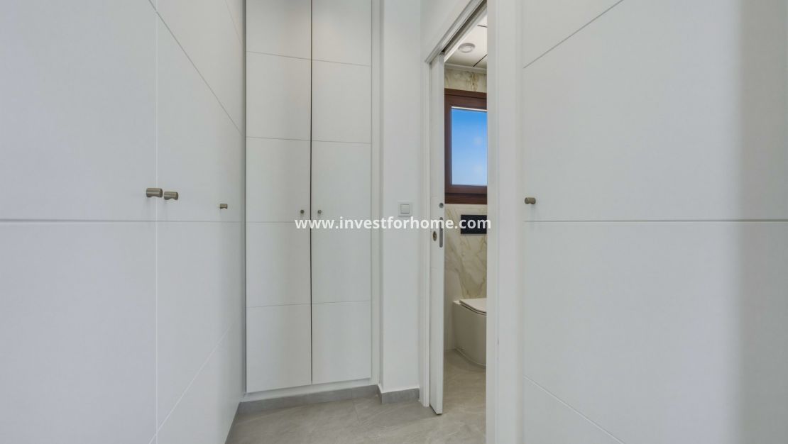 Nybyggnad - Villa - Orihuela Costa - Vistabella Golf