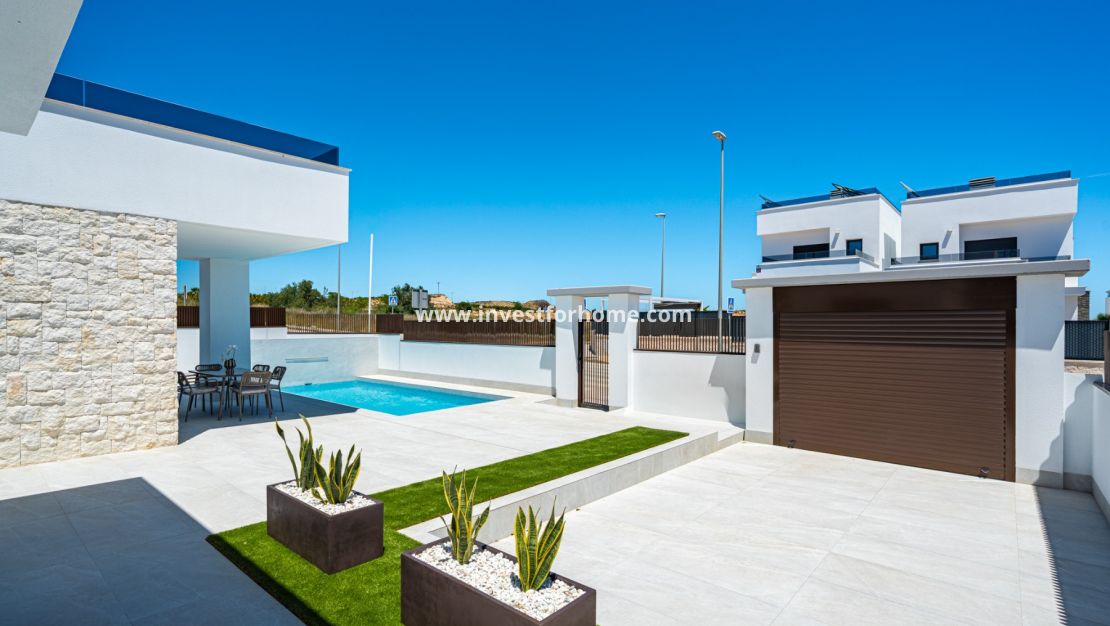 Nybyggnad - Villa - Orihuela Costa - Vistabella Golf