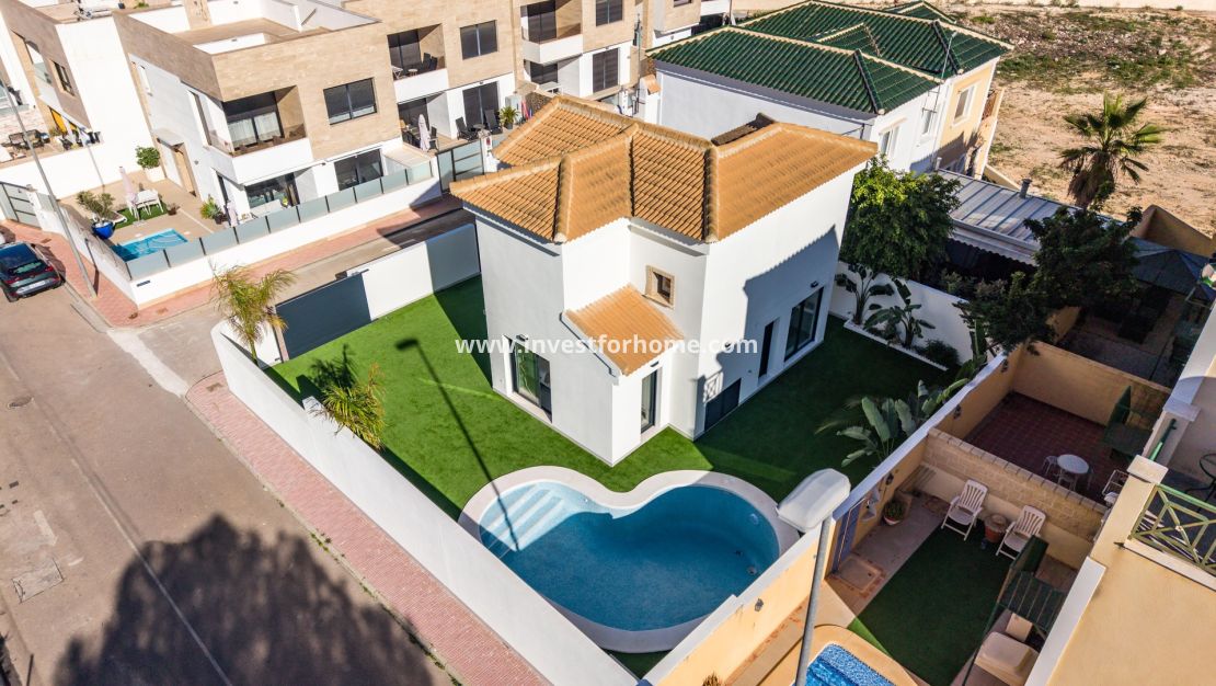 Nybyggnad - Villa - Orihuela Costa