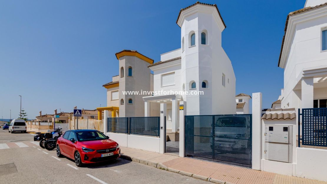 Nybyggnad - Villa - San Fulgencio - El Oasis