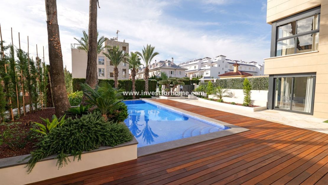 Nybyggnad - Villa - Torrevieja - Centro