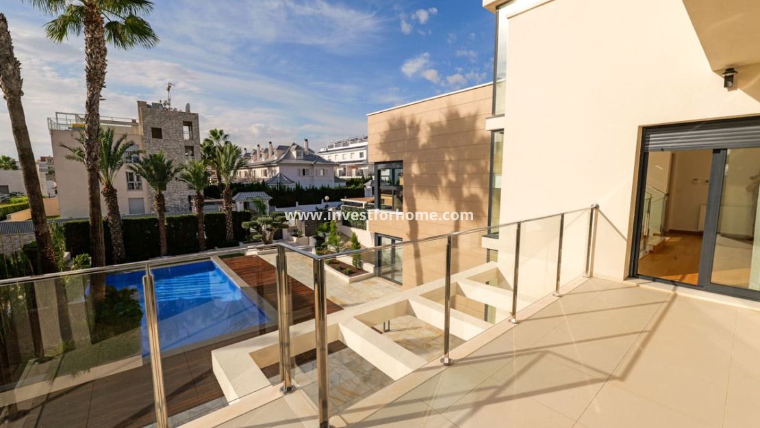 Nybyggnad - Villa - Torrevieja - Centro