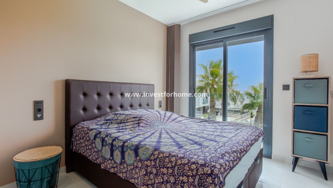 Oasis Beach, La Zenia, Punta Prima, Orihuela Costa, Costa Blanca