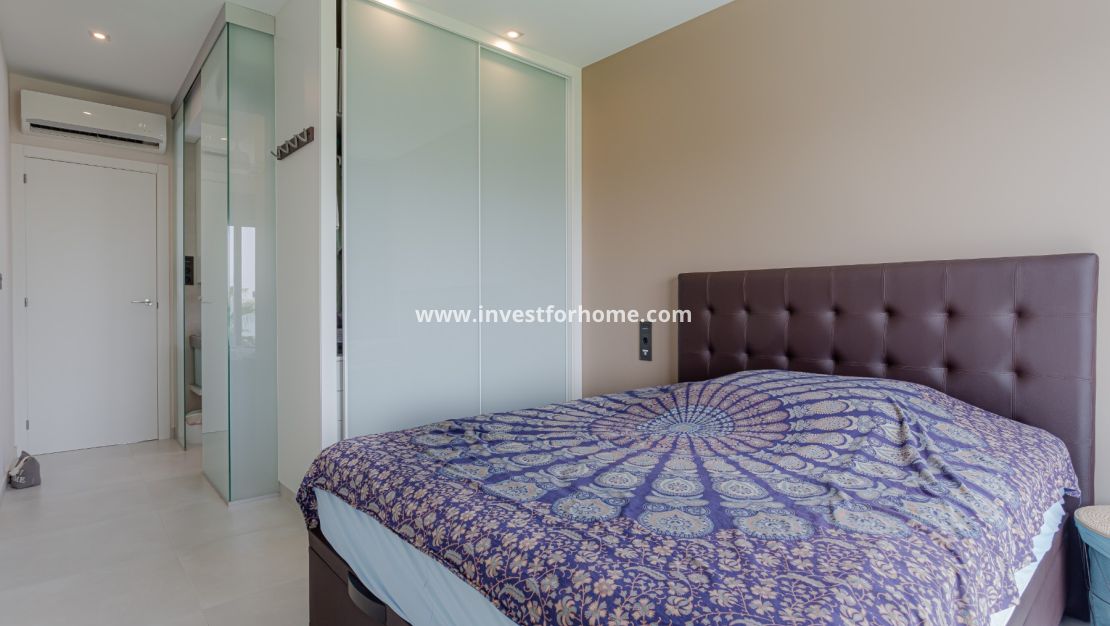 Oasis Beach, La Zenia, Punta Prima, Orihuela Costa, Costa Blanca