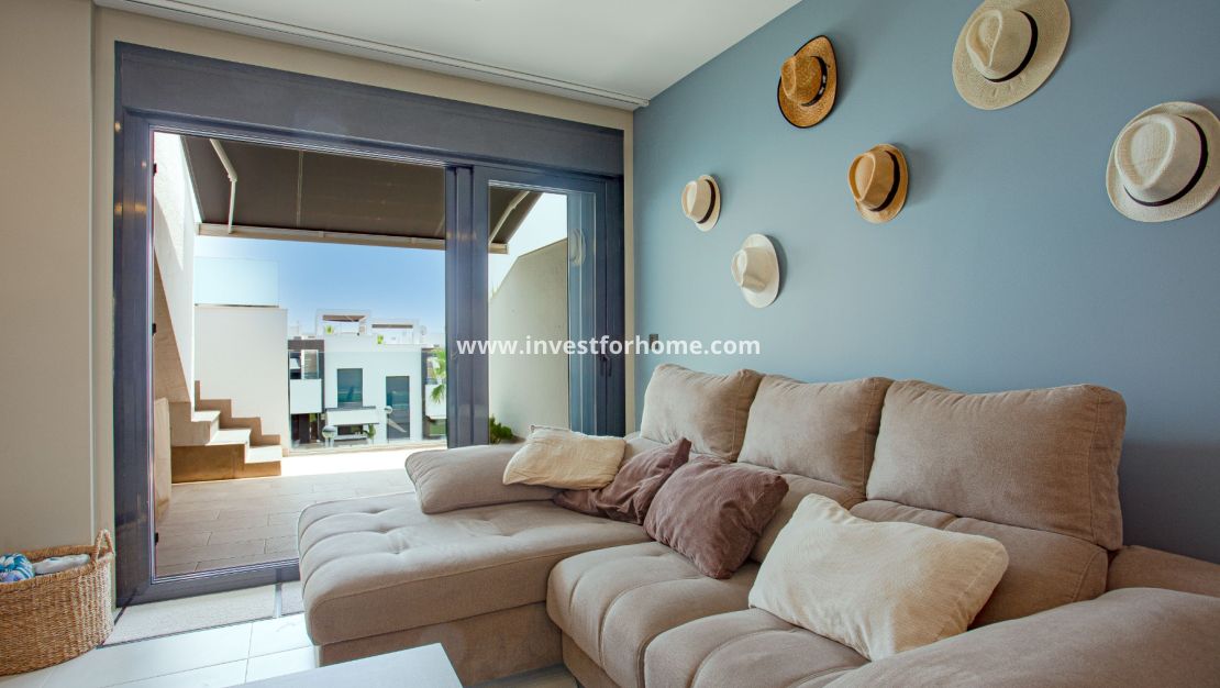 Oasis Beach, La Zenia, Punta Prima, Orihuela Costa, Costa Blanca