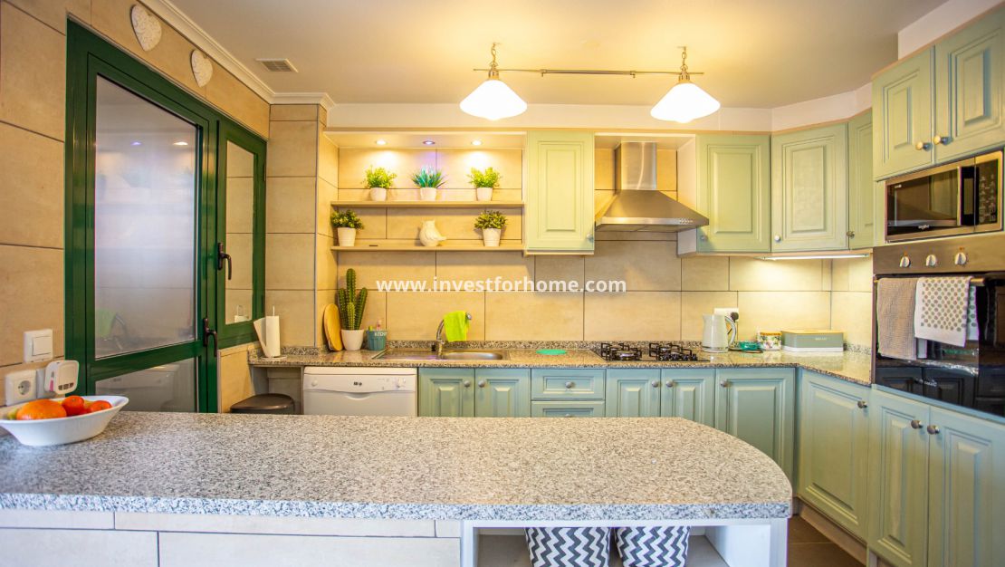 Orihuela Costa, Las Ramblas, Lomas de Campoamor, Villamartin, Campoamor Golf, Las Ramblas Golf, Almendros apartment, Los Dolses, Lomas de Don Juan, campoamor, Playa Flamenca, La Zenia