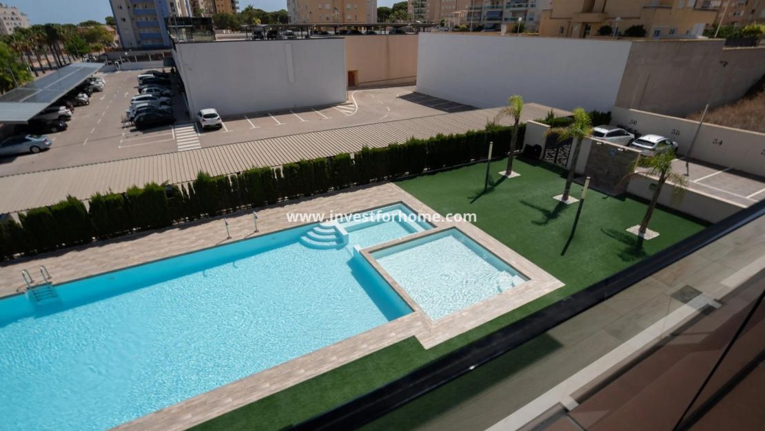 Reventa - Apartamento - Guardamar del Segura - Puerto Deportivo