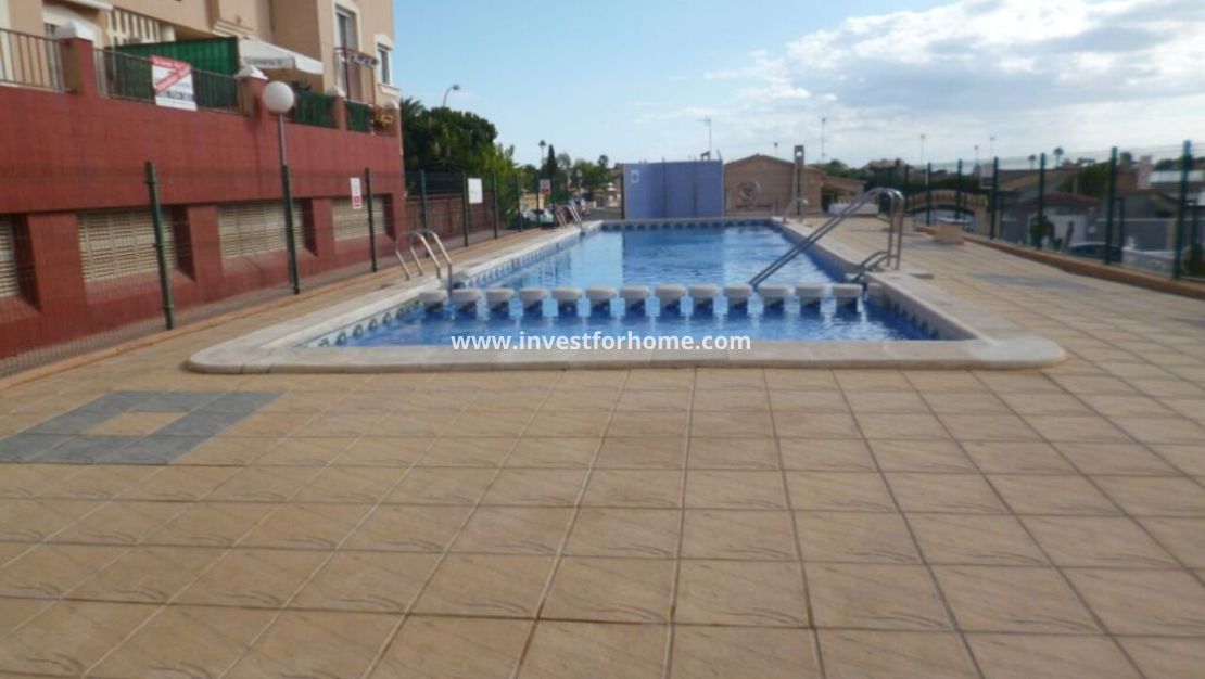Reventa - Apartamento - La Florida - Inland
