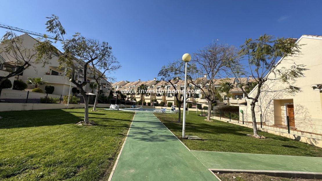 Reventa - Apartamento - Lomas De Campoamor - Costa Blanca