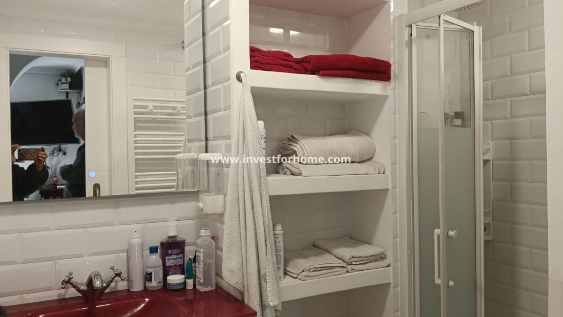 Reventa - Apartamento - Los Montesinos - Costa Blanca