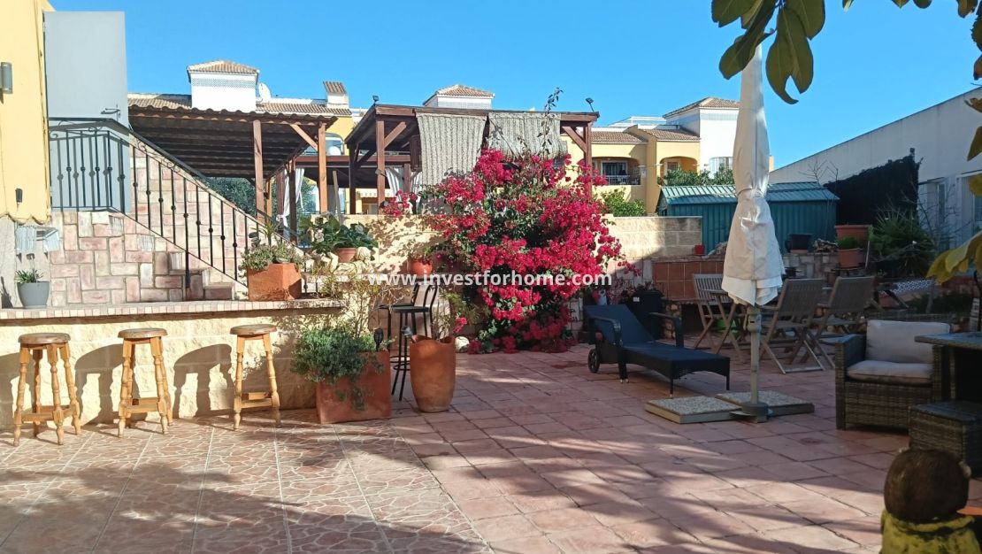 Reventa - Apartamento - Los Montesinos - Costa Blanca