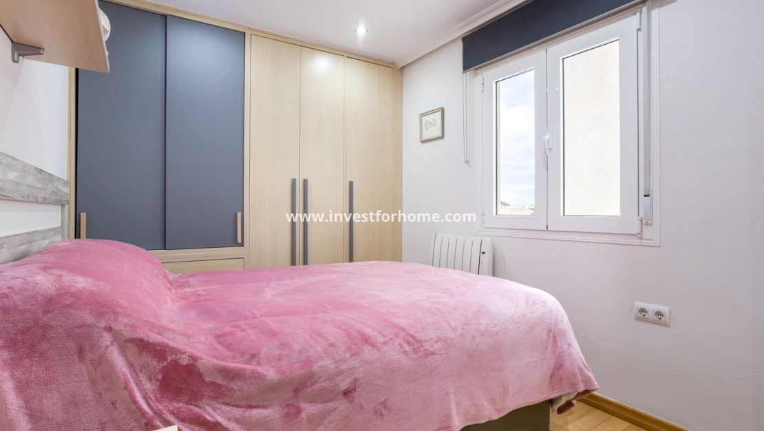 Reventa - Apartamento - Los Montesinos - Costa Blanca