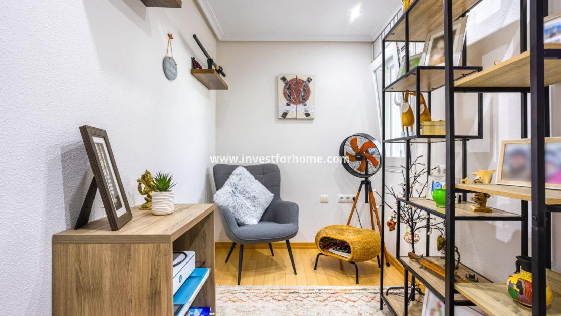 Reventa - Apartamento - Los Montesinos - Costa Blanca