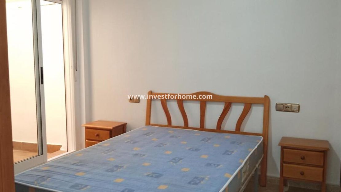 Reventa - Apartamento - Los Montesinos - PUEBLO CENTRO