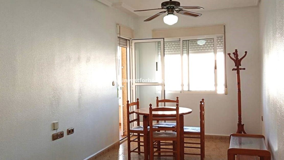 Reventa - Apartamento - Los Montesinos - PUEBLO CENTRO