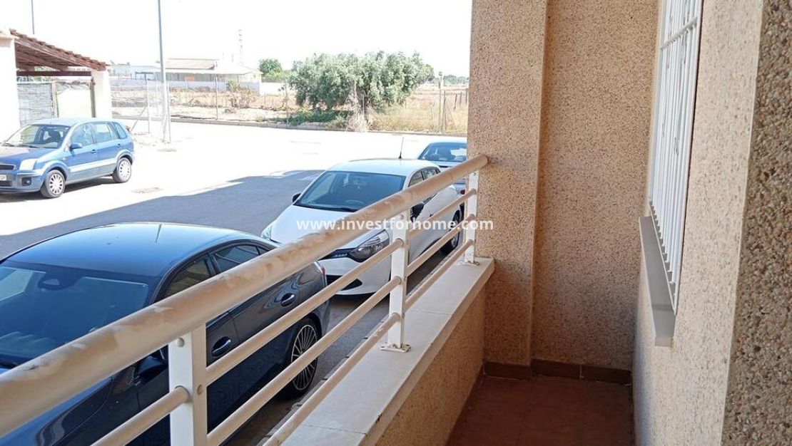 Reventa - Apartamento - Los Montesinos - PUEBLO CENTRO