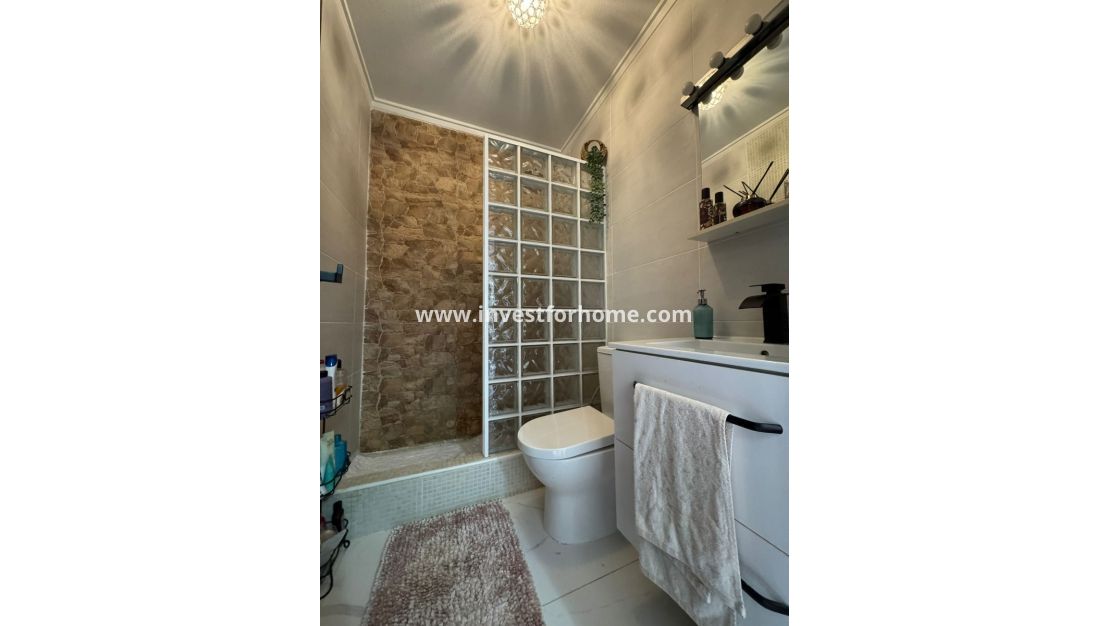 Reventa - Apartamento - Orihuela Costa - Costa Blanca