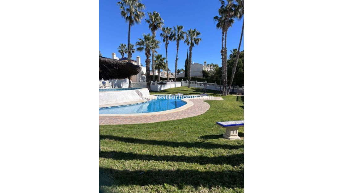 Reventa - Apartamento - Orihuela Costa - Costa Blanca