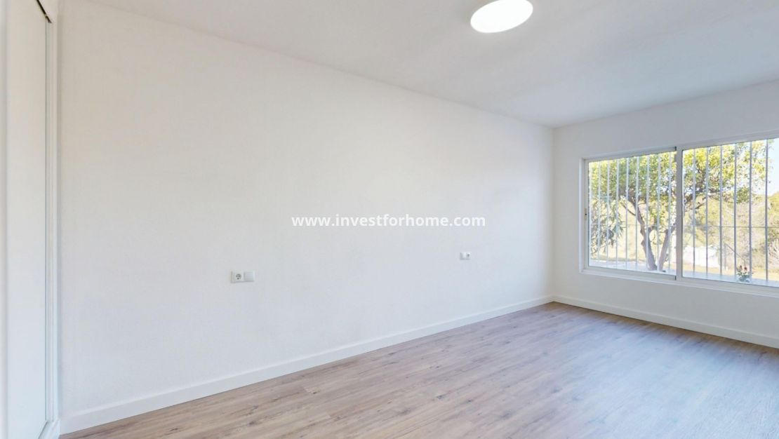 Reventa - Apartamento - Orihuela Costa - Costa Blanca