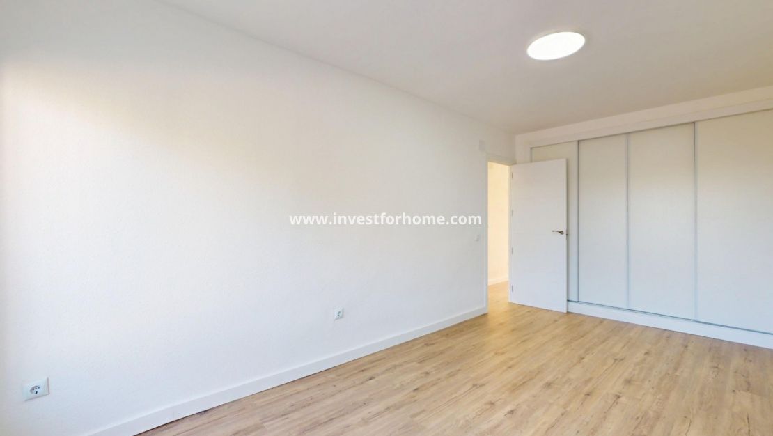 Reventa - Apartamento - Orihuela Costa - Costa Blanca