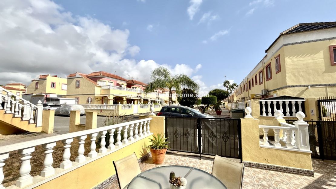 Reventa - Apartamento - Orihuela Costa - Costa Blanca