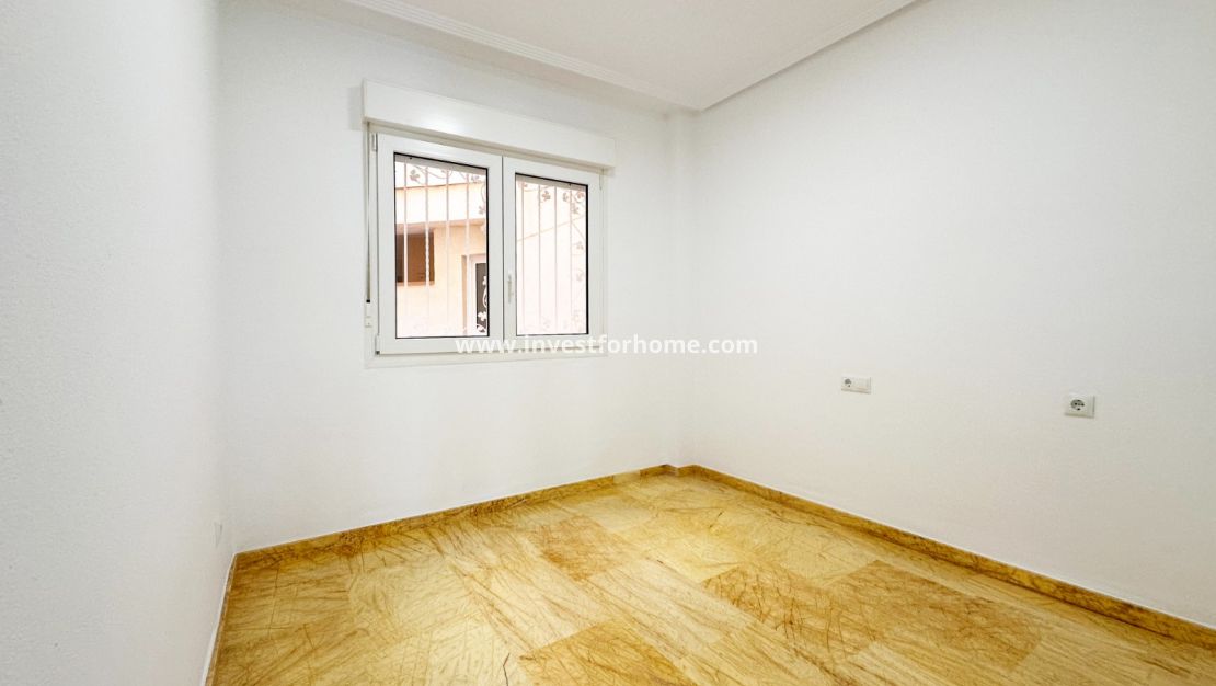 Reventa - Apartamento - Orihuela Costa - Costa Blanca