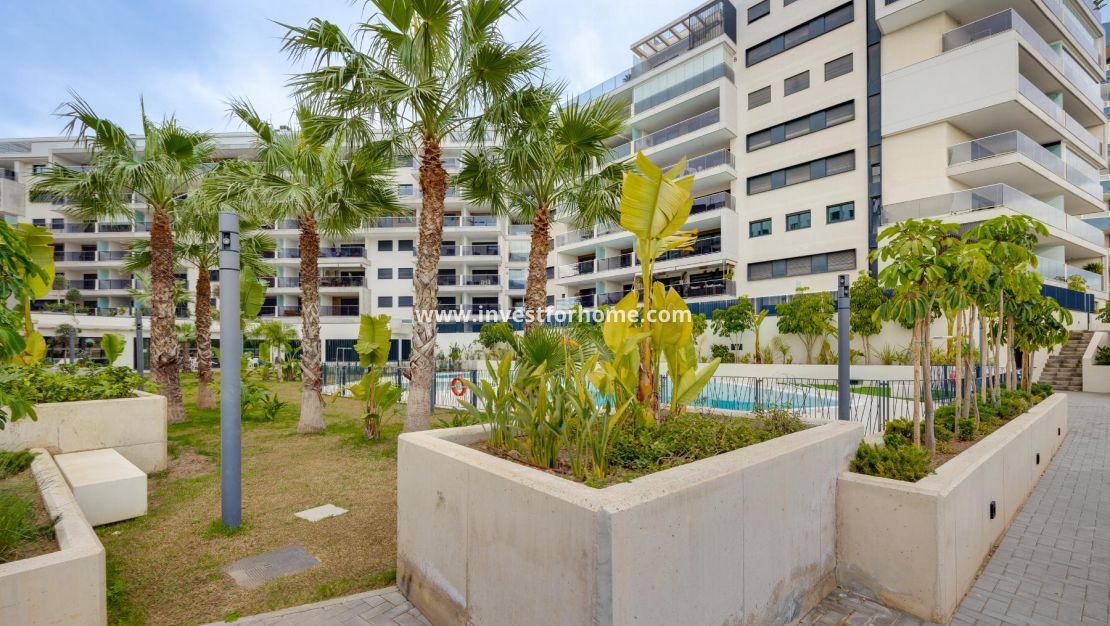 Reventa - Apartamento - Orihuela Costa - Dehesa De Campoamor