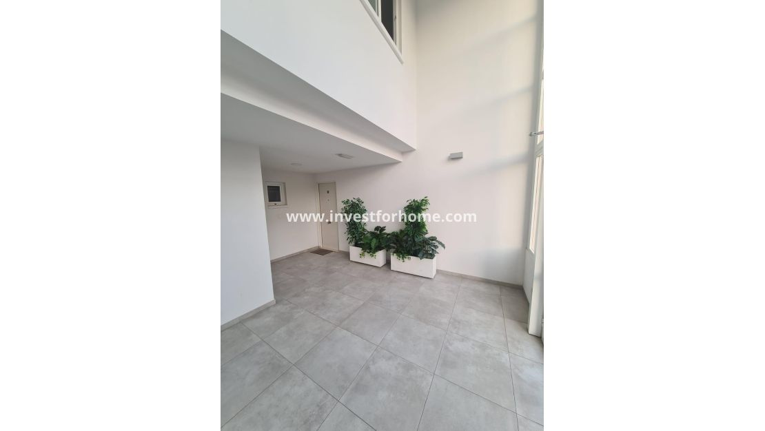 Reventa - Apartamento - Orihuela Costa - Dehesa De Campoamor
