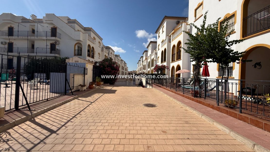 Reventa - Apartamento - Orihuela Costa - Inland