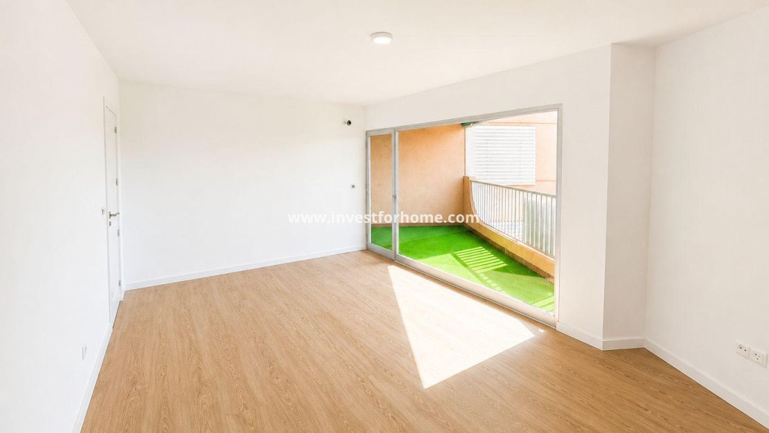 Reventa - Apartamento - Orihuela Costa - La Regia