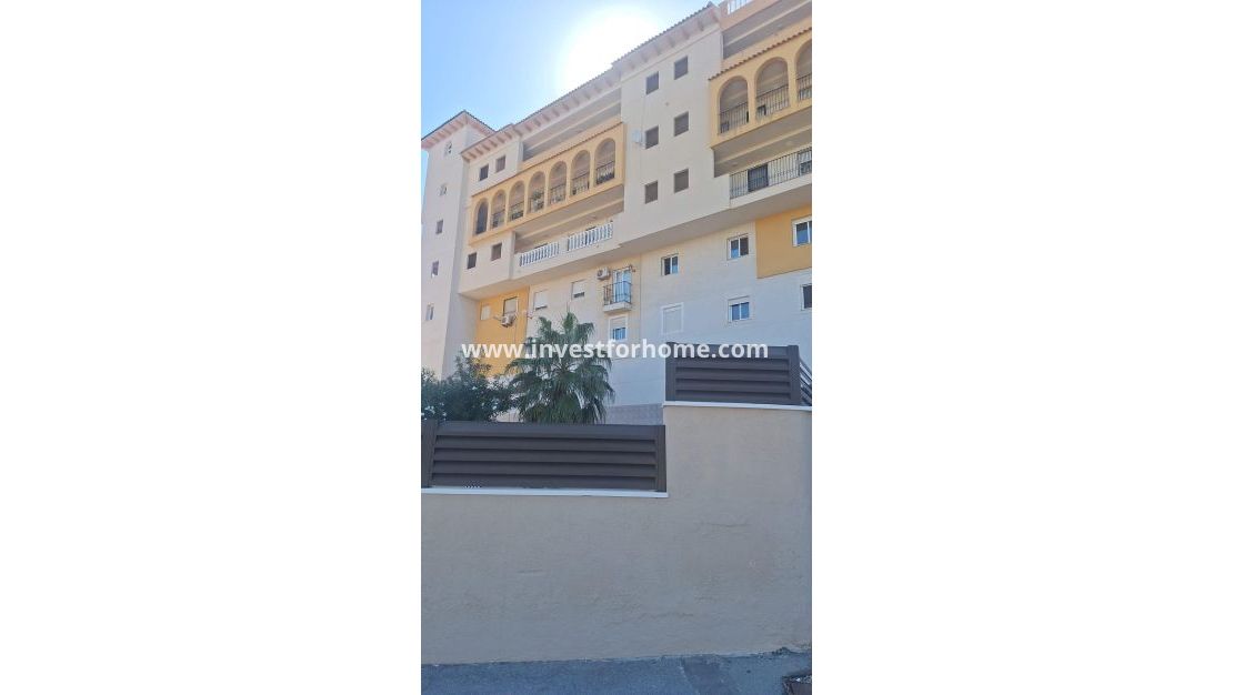 Reventa - Apartamento - Orihuela Costa - La Zenia