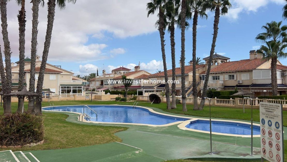 Reventa - Apartamento - Orihuela Costa - La Zenia