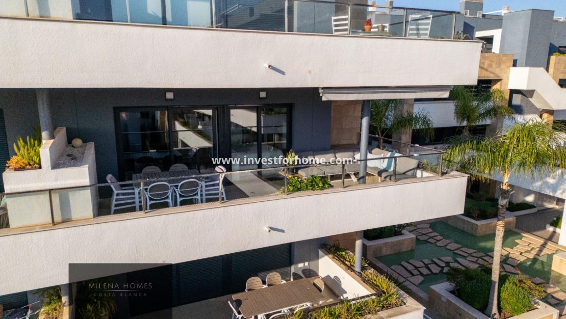 Reventa - Apartamento - Orihuela Costa - La Zenia