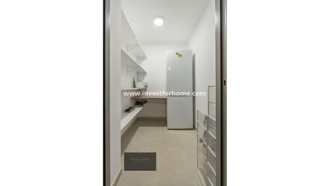 Reventa - Apartamento - Orihuela Costa - La Zenia