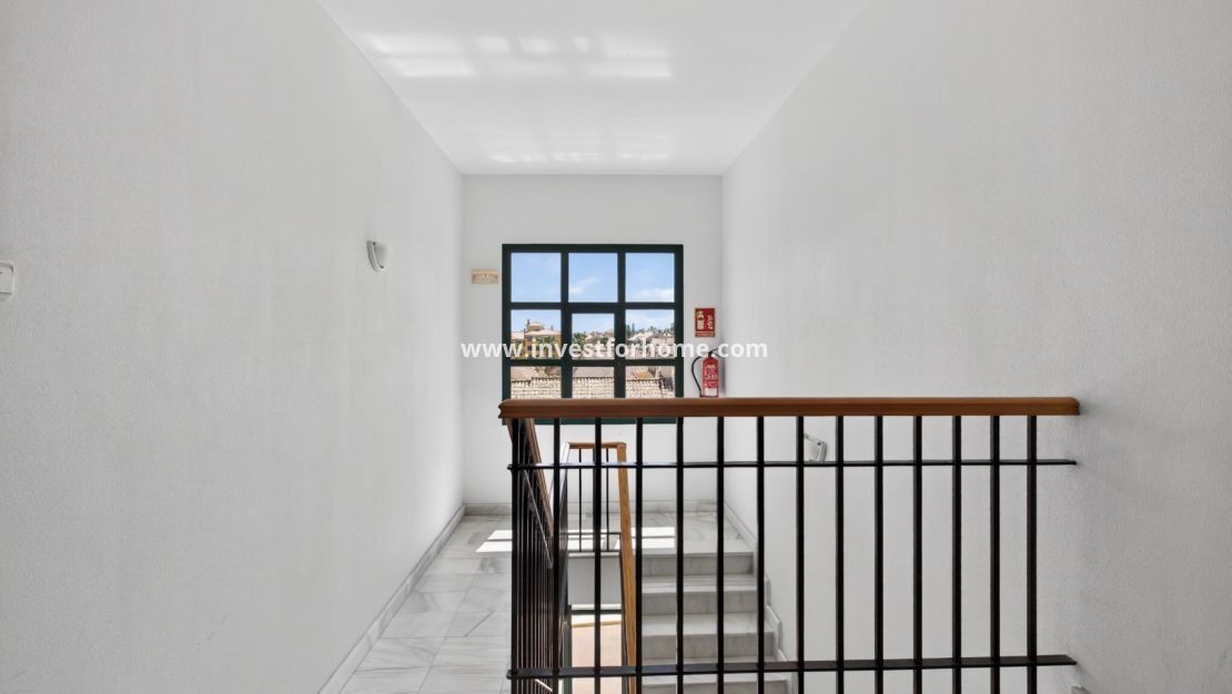 Reventa - Apartamento - Orihuela Costa - Lomas De Campoamor Golf