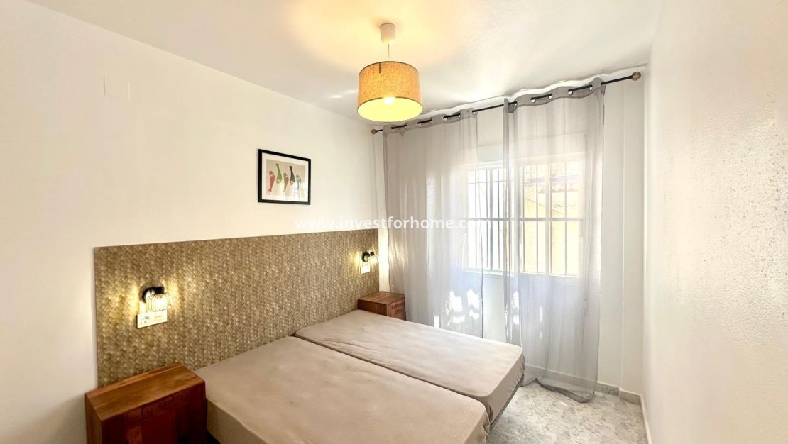 Reventa - Apartamento - Orihuela Costa - Playa Flamenca