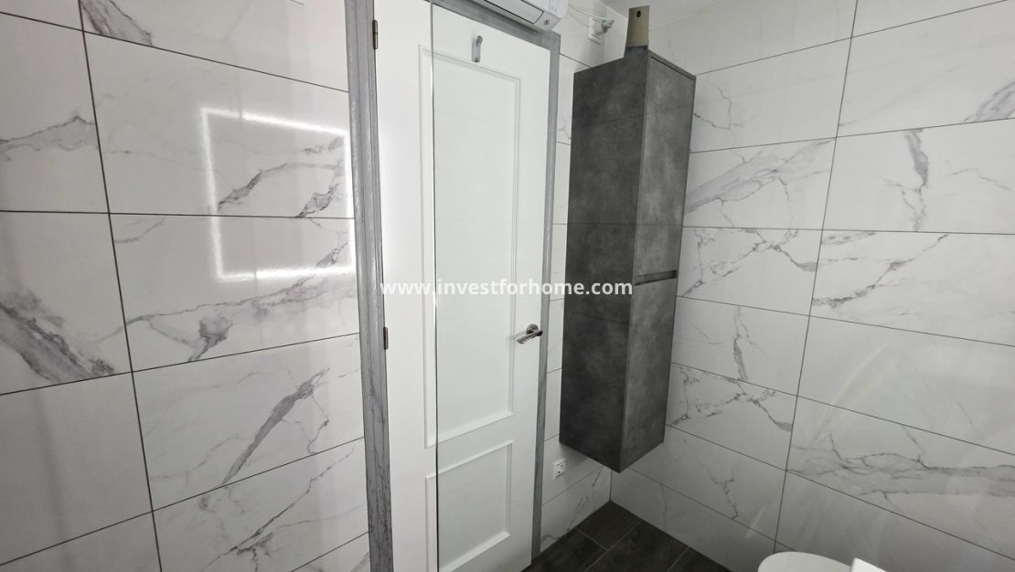 Reventa - Apartamento - Orihuela Costa - Vistabella Golf