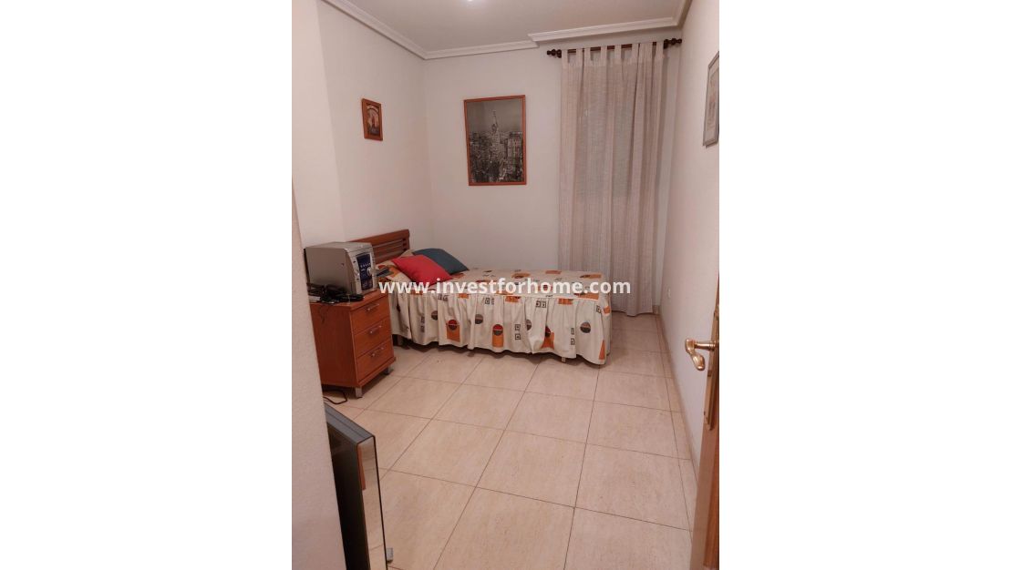 Reventa - Apartamento - Orihuela Costa - Zona Centro
