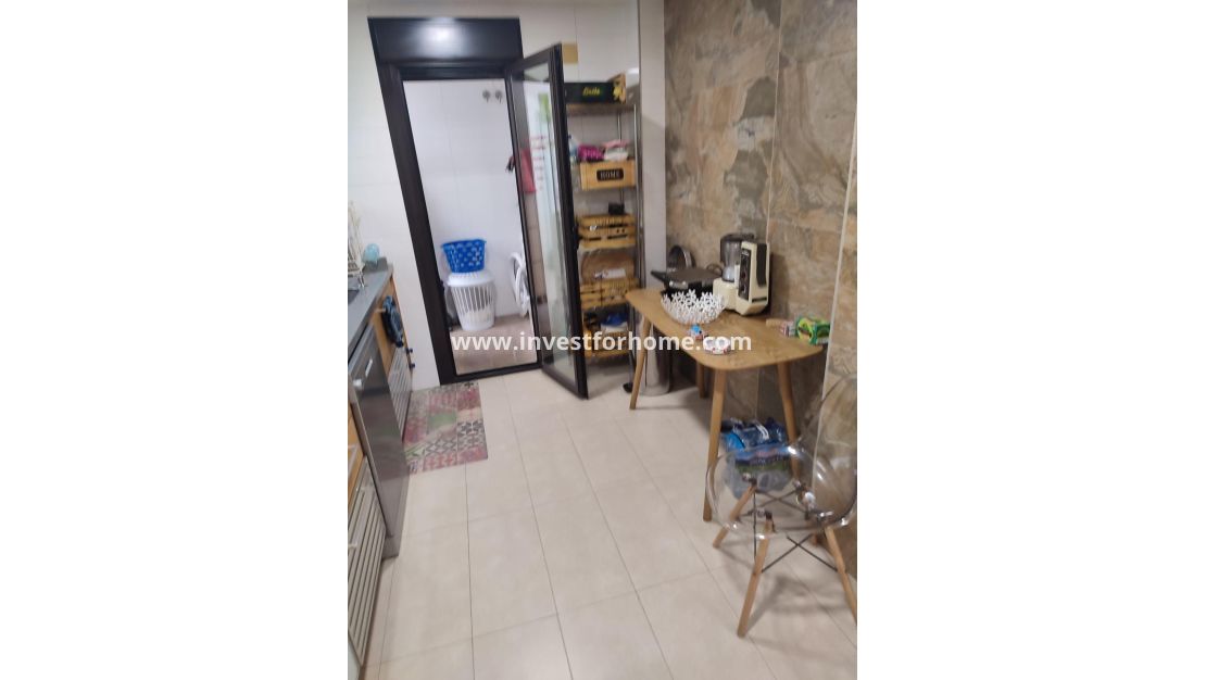 Reventa - Apartamento - Orihuela Costa - Zona Centro