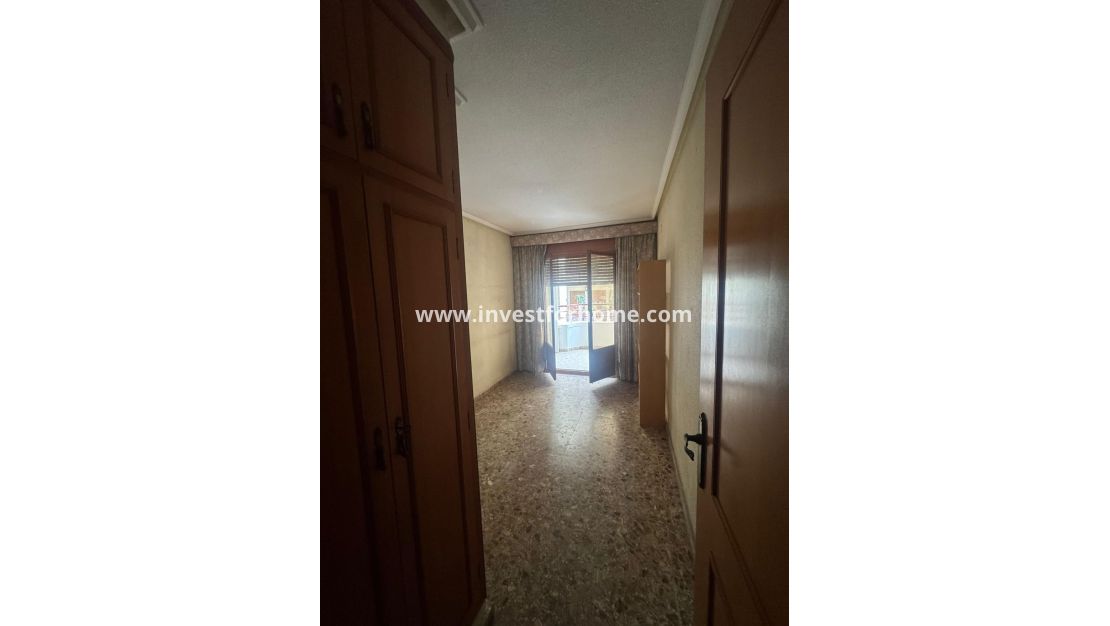 Reventa - Apartamento - Orihuela Costa - Zona Centro