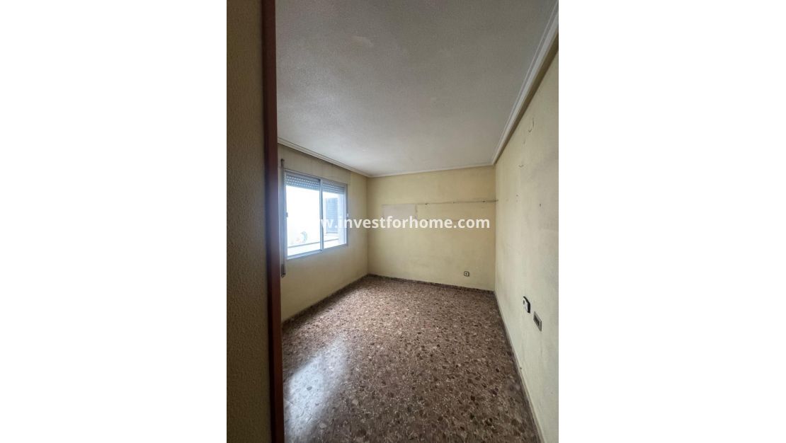 Reventa - Apartamento - Orihuela Costa - Zona Centro