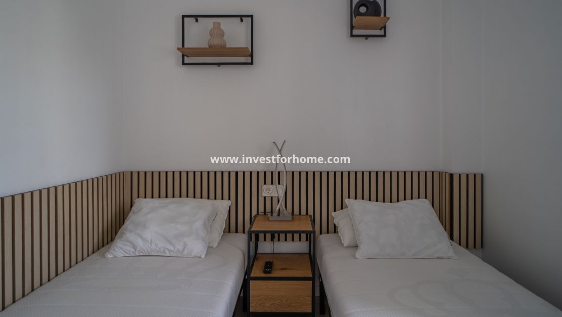 Reventa - Apartamento - Pilar de la Horadada - Mil Palmeras