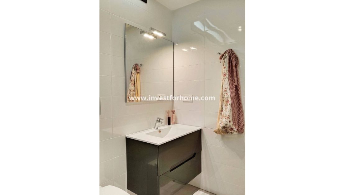 Reventa - Apartamento - Pilar de la Horadada - Pueblo Latino