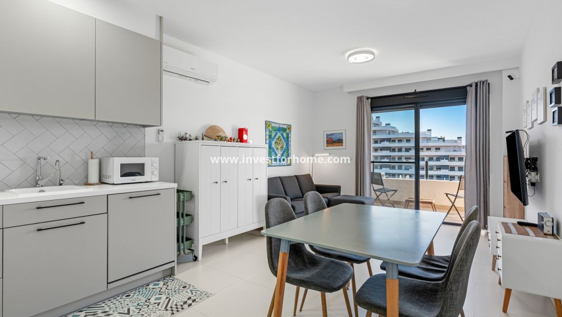 Reventa - Apartamento - San Miguel de Salinas - Inland