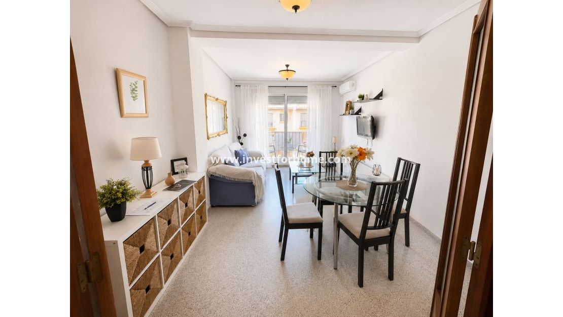 Reventa - Apartamento - San Miguel de Salinas - Inland