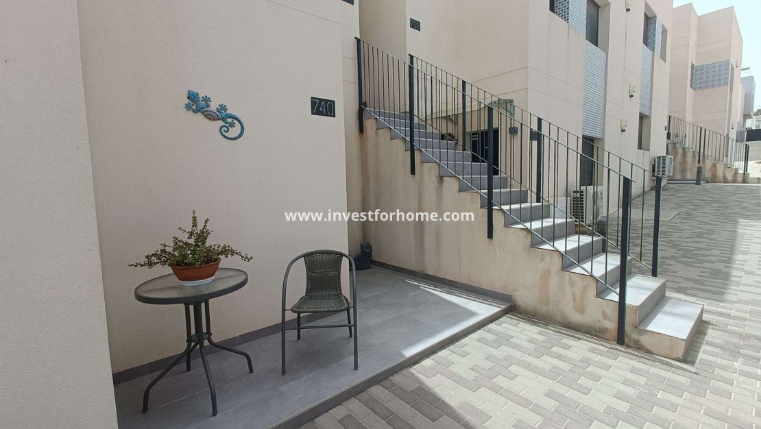 Reventa - Apartamento - San Miguel de Salinas - Inland